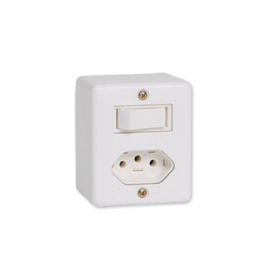 Box Interruptor 1 Seção Simples + Tomada 10A Sistema X 63200 Ilumi